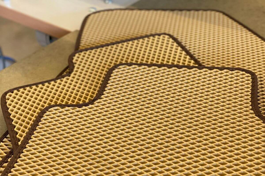 Choisir la couleur de son tapis de voiture sur mesure