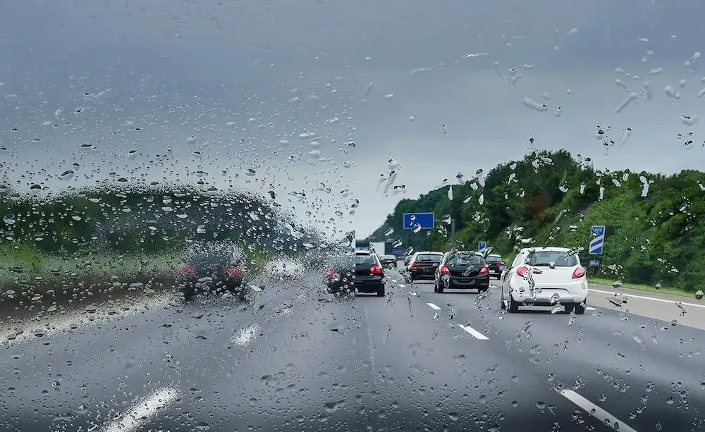 anti pluie parebrise gouttes d'eau deperlant film hydrophobe