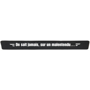 Protection seuil de porte "On sait jamais, sur un malentendu… "