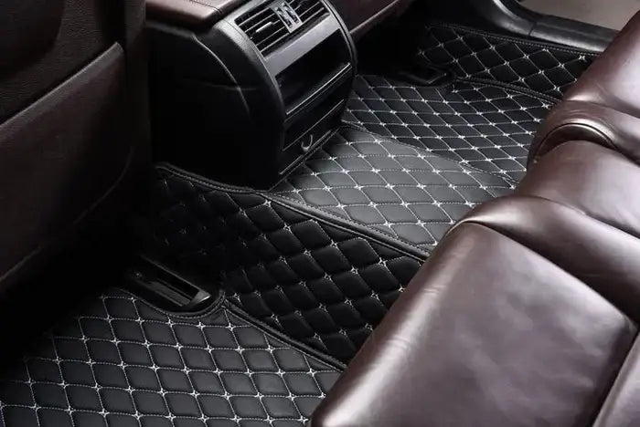 Tapis voiture Luxmium arrière noir et blanc